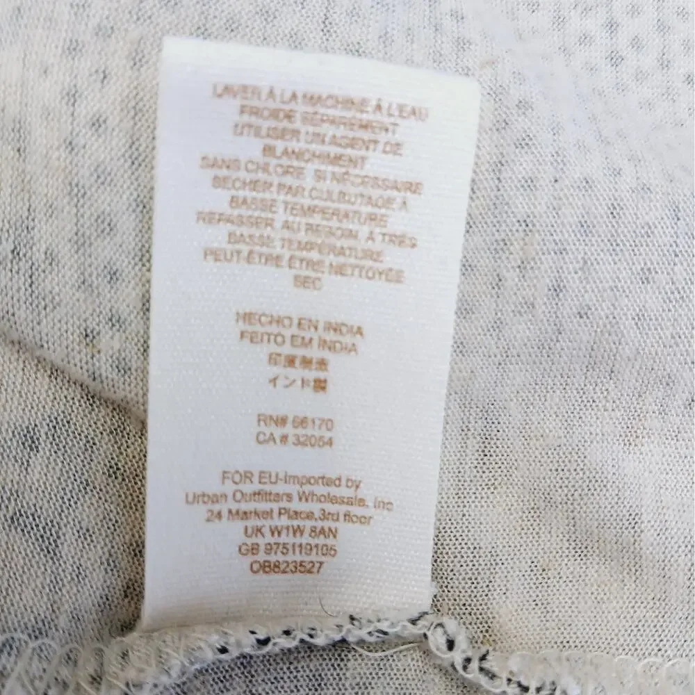 Free People SZ XS Women's Linen Blend Medallion Printed V-Neck Top Boho Festival